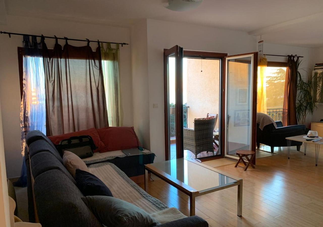 Regent Apartment Petrovac Luaran gambar