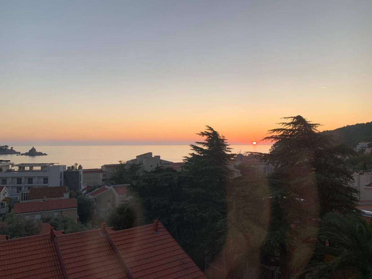 Regent Apartment Petrovac Luaran gambar